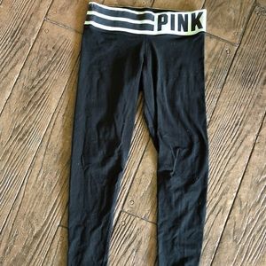 🎉🎉 FINAL SALE!!!🎉🎉 Capri leggings